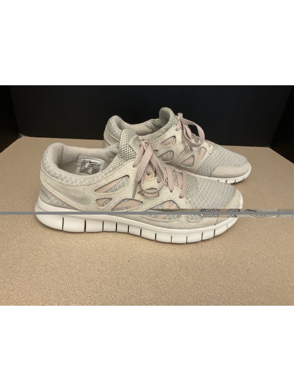 Womens Nike Free Run 2 Light Bone Pink Running Shoes. Size 11. Awesome Shoes!